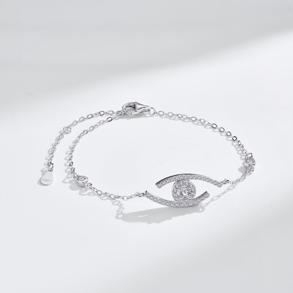 Lucky Eye Pavé-Set Diamond Bracelet