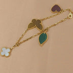 Glücks-Natur-Armband mit mehreren Anhängern – Schmetterlings-, Kleeblatt-, Herz- und Blattmotive
