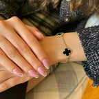 Lucky Clover 5-Motiv Armband – Black Onyx Kollektion