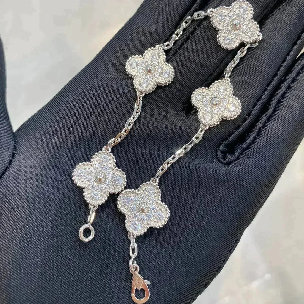 Lucky Clover 5-Motif Bracelet - Full-Diamond