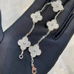 Lucky Clover 5-Motif Bracelet - Full-Diamond