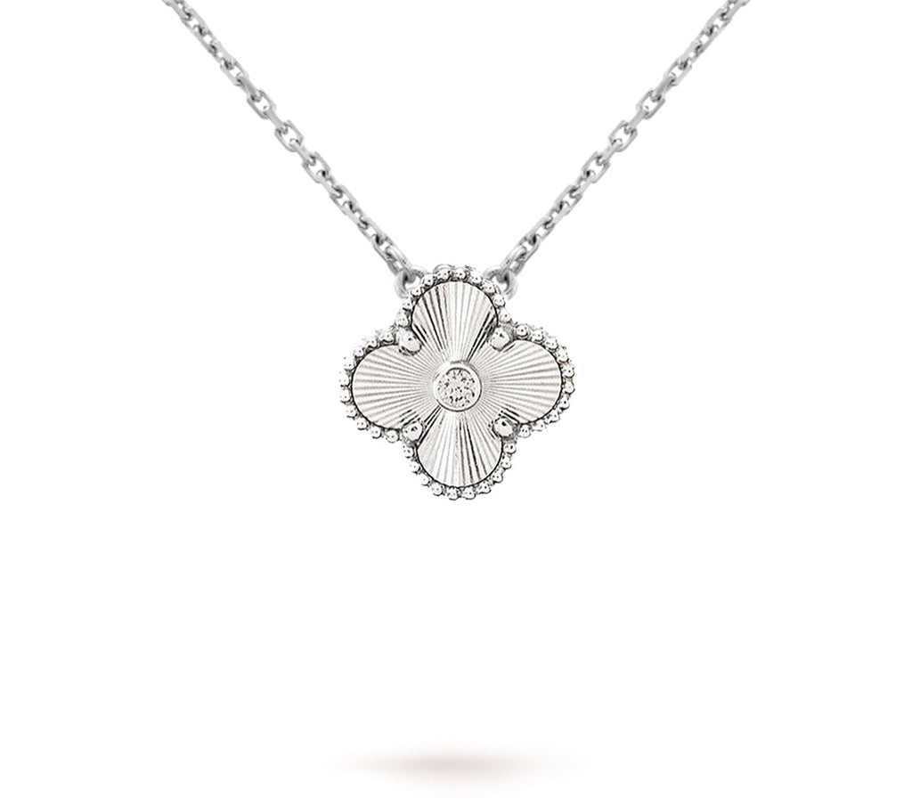 Limitierte Weihnachtsklee-Blumenkette – 15 mm Jahres-Sammelanhänger