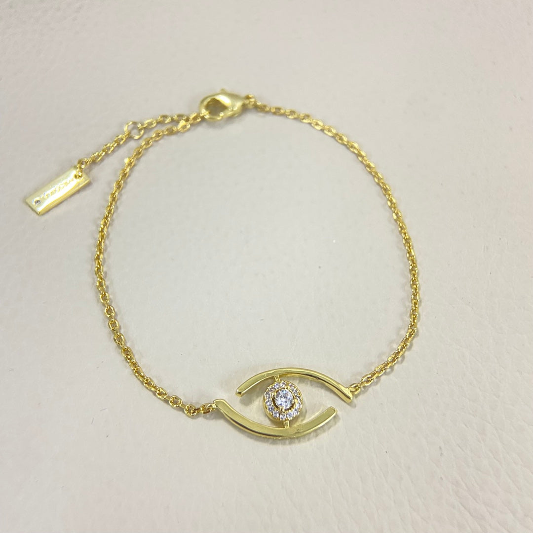 Lucky Eye Pavé-Set Diamond Bracelet