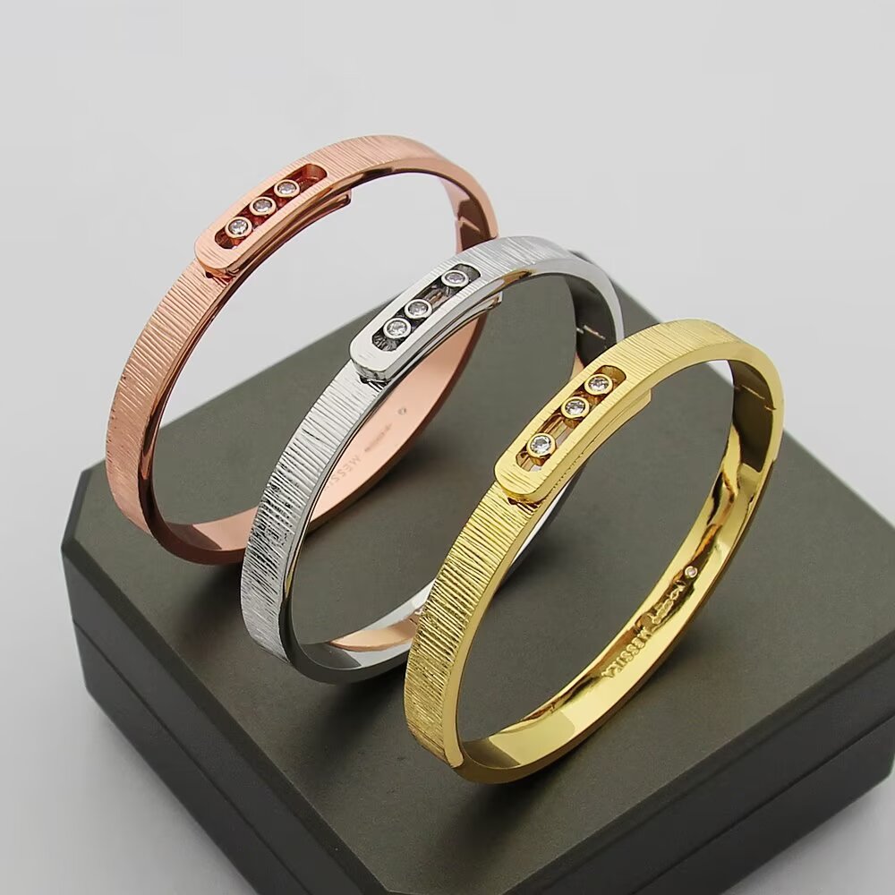 Move Noa Ciselé Bangle Bracelet