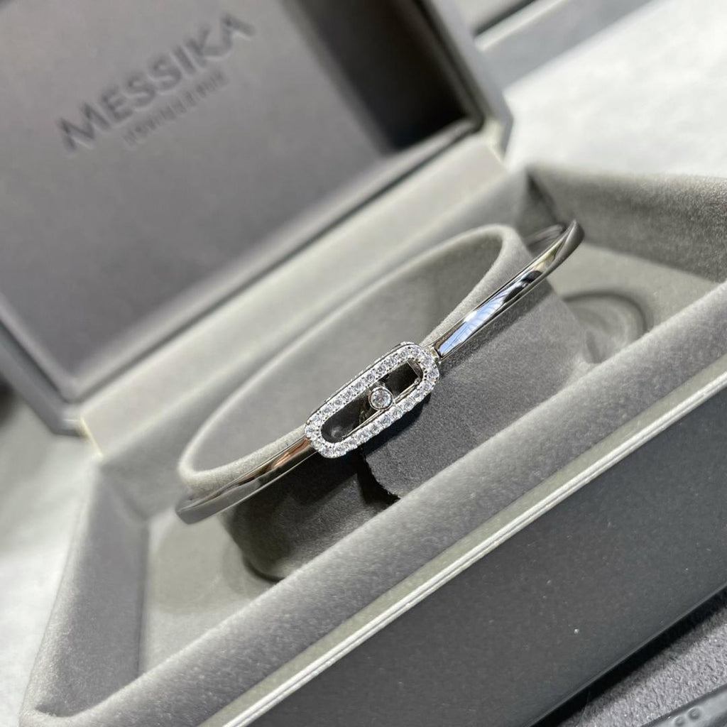 Move Uno Pavé Flex Armreif (Größe M) – Kinetische Diamant-Brillanz – Flexibler Luxus