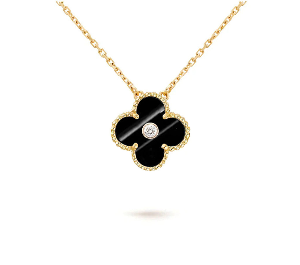 15mm Clover Flower Diamond Pendant Necklace Collection
