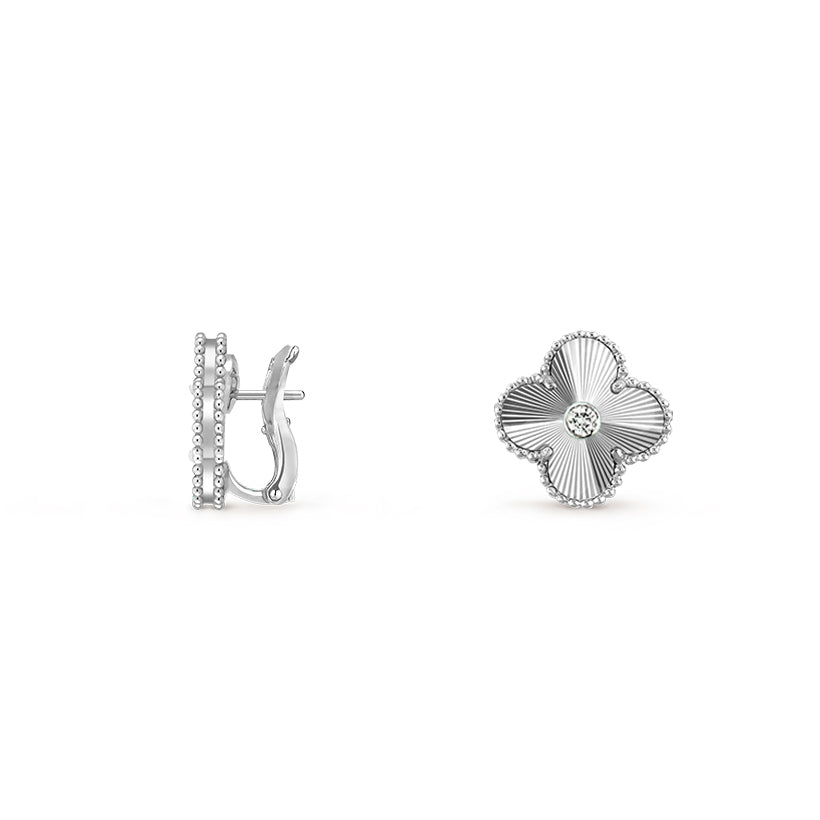 15mm Clover Flower Stud Earrings - Signature Diamond-White Gold Collection