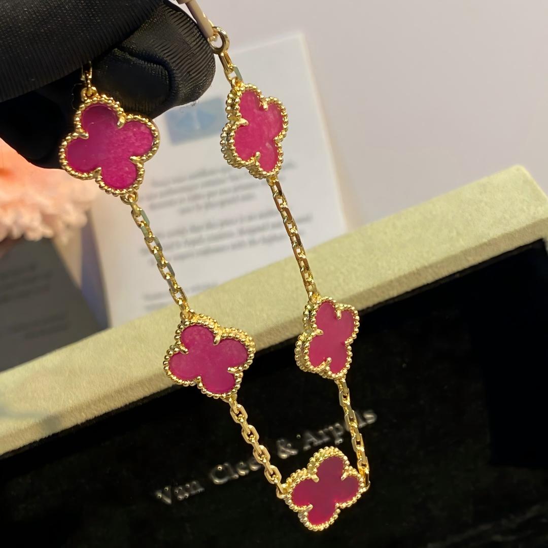 NEW CLOVER 5 MOTIFS PINK ENAMEL BRACELET
