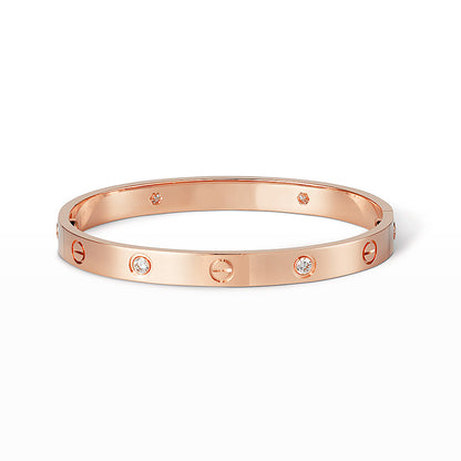 Klassischer 6,1 mm Love-Armreif – 4 Diamanten