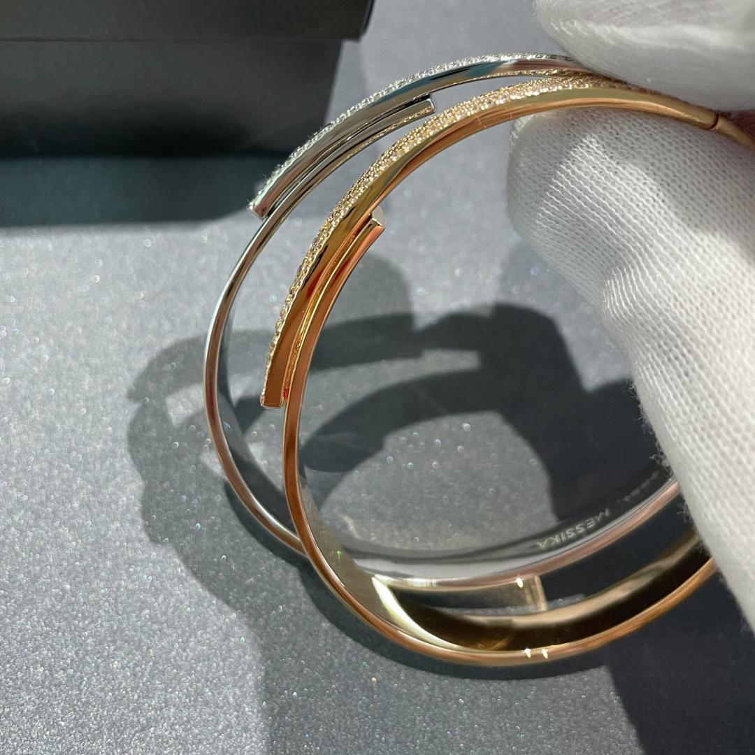 Move Noa Pavé Diamond Bangle Bracelet