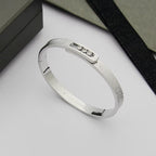 Move Noa Ciselé Bangle Bracelet