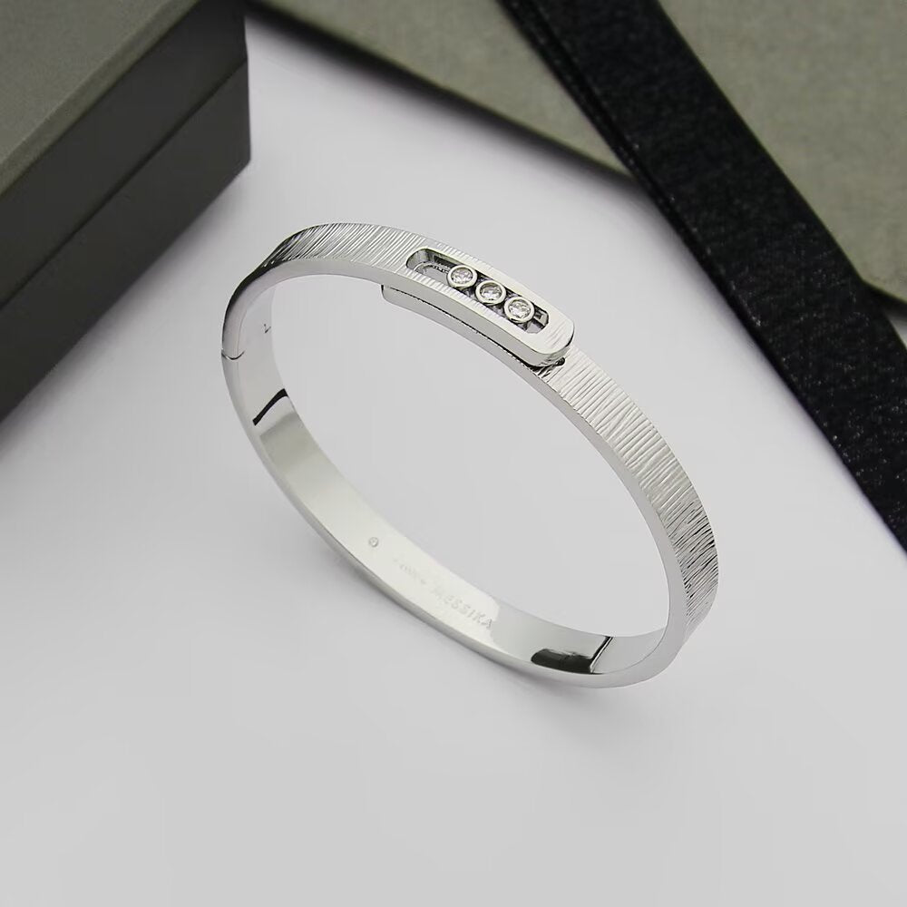 Move Noa Ciselé Bangle Bracelet