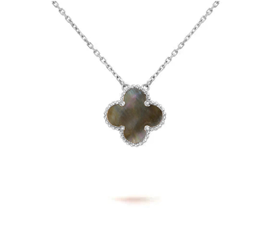 15mm Kleeblatt-Anhänger-Halskette – Signature Kollektion aus Naturstein und Weißgold