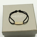 Care(s) Pavé Cord Armband – Wohltätiges, symbolisches Design – Verstellbares, stilvolles Accessoire