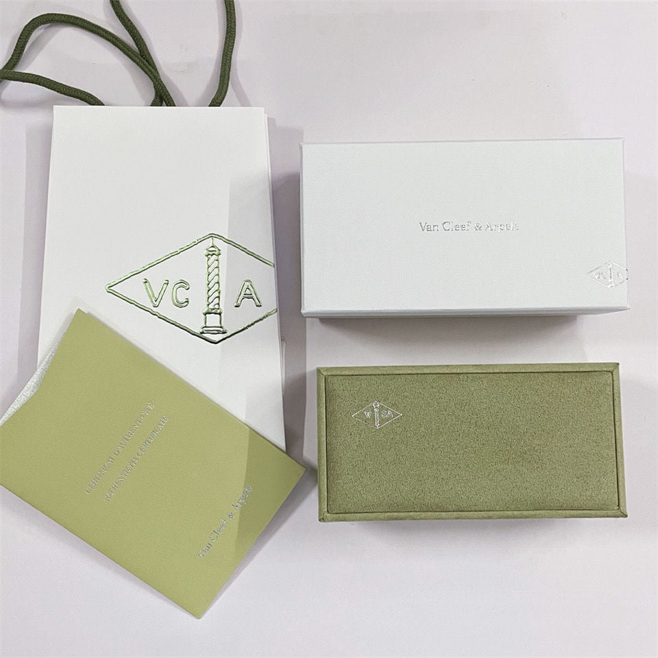 Clover Brand Jewelry Box