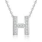 フルパヴェ「H」モアッサナイトペンダントネックレス