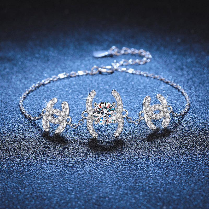 Klassisches ineinandergreifendes Moissanit-Armband