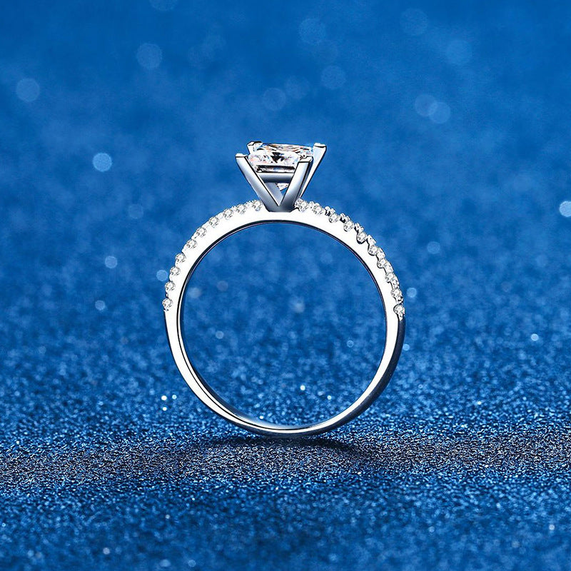 Elegant Princess Cut Moissanite Engagement Ring
