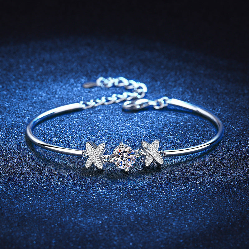 Elegant Bow-Knot Moissanite Bracelet