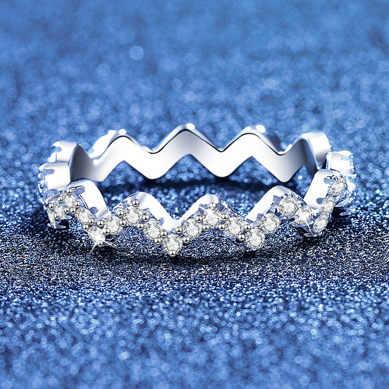 Chic Wavy Moissanite Eternity Ring