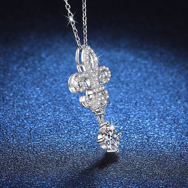 Königliche Fleur-de-Lis Moissanit-Halskette
