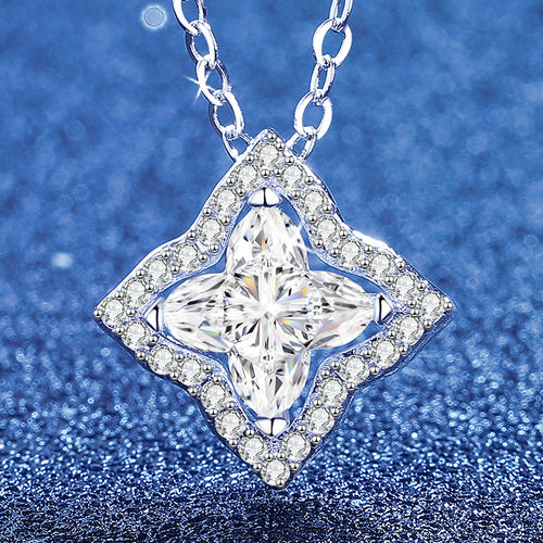 Star-Clover Moissanite Necklace