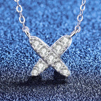Moderne X-Form Pavé Moissanit-Halskette