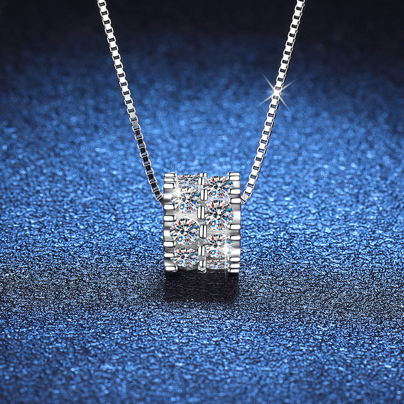 Elegant Slim-Waist Moissanite Necklace