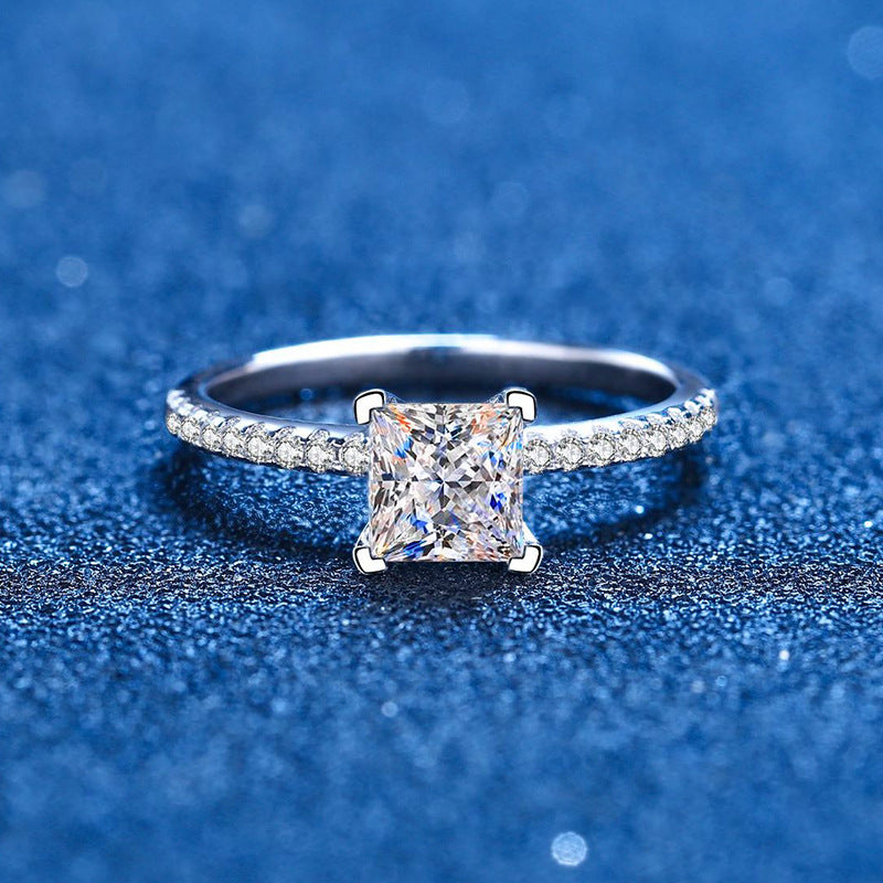Elegant Princess Cut Moissanite Engagement Ring