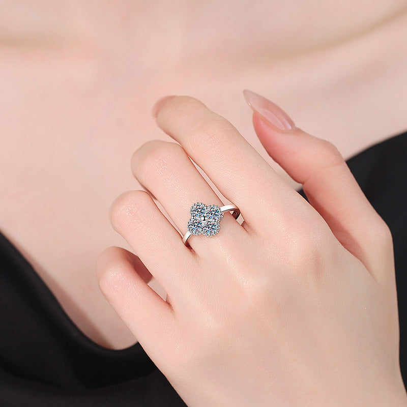 Elegant Four-Leaf Clover Moissanite Ring