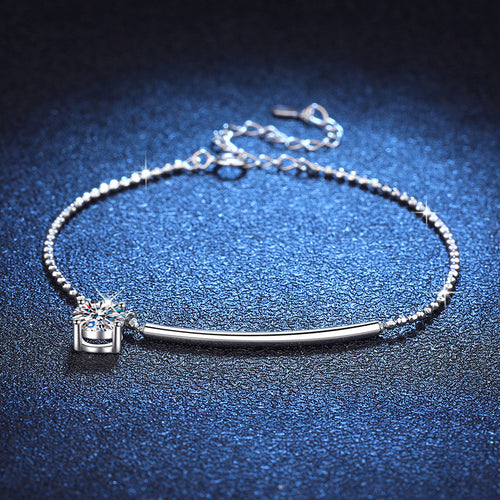Elegant Half-Moon Curve Moissanite Bracelet