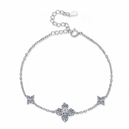 Clover Lucky Charm Moissanite Bracelet