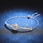 Ineinandergreifendes Herz- und Kreis-Moissanit-Armband