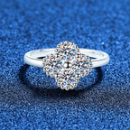 Eleganter vierblättriger Klee-Moissanit-Ring