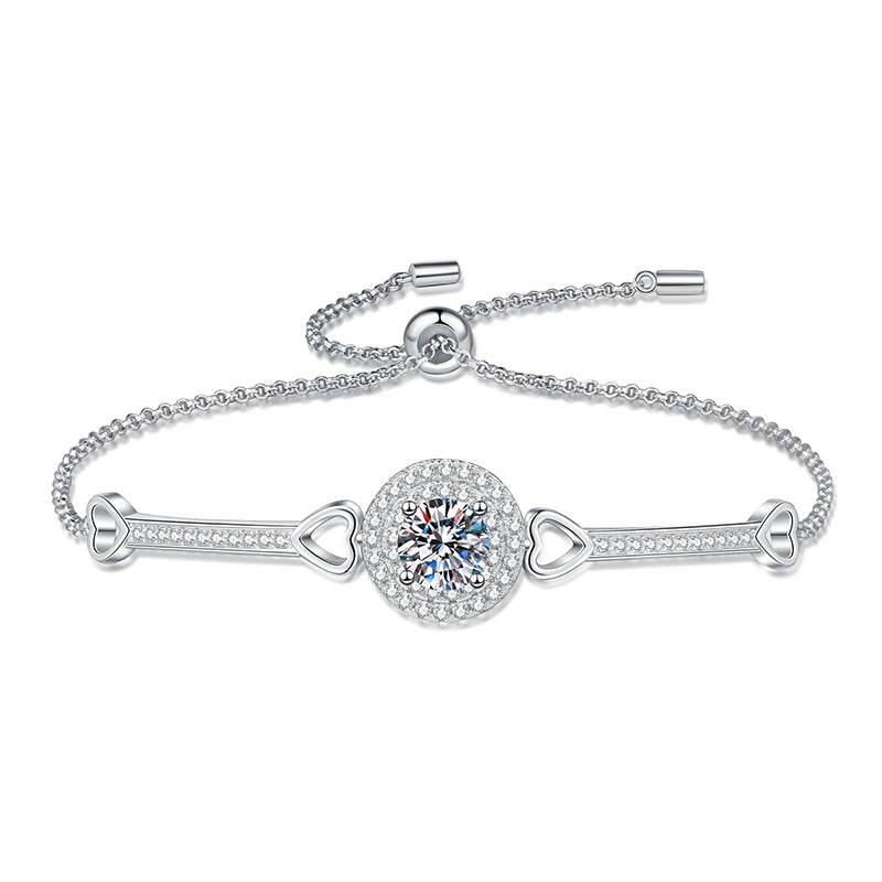Ineinandergreifendes Herz- und Kreis-Moissanit-Armband