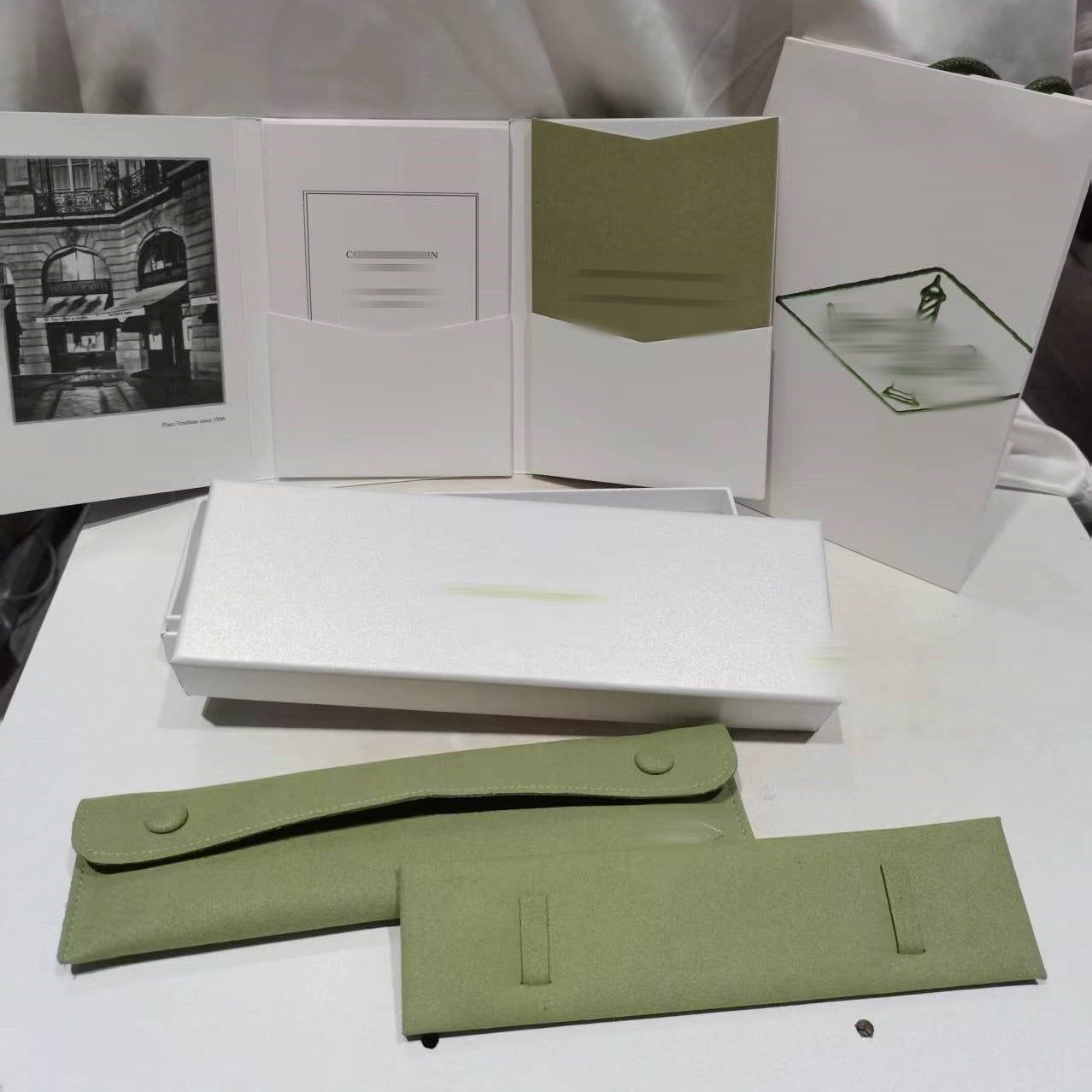 Clover Brand Jewelry Box