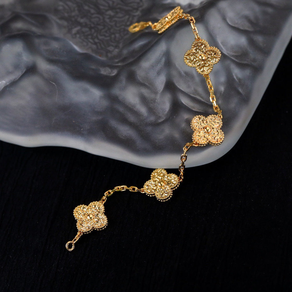 Lucky Clover 5-Motif Bracelet - Bronzing