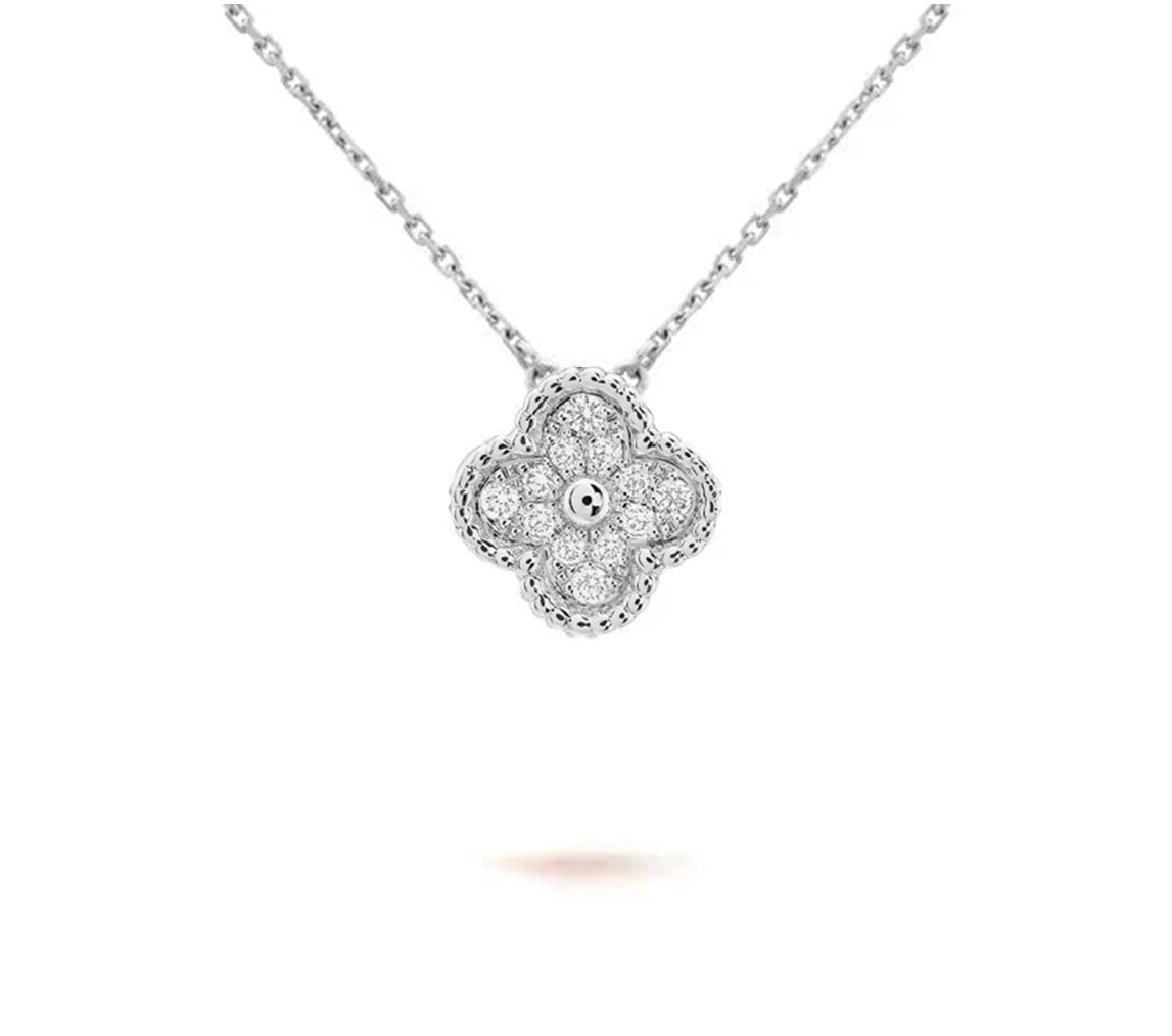 15mm Kleeblatt-Anhänger-Halskette – Signature Kollektion aus Naturstein und Weißgold