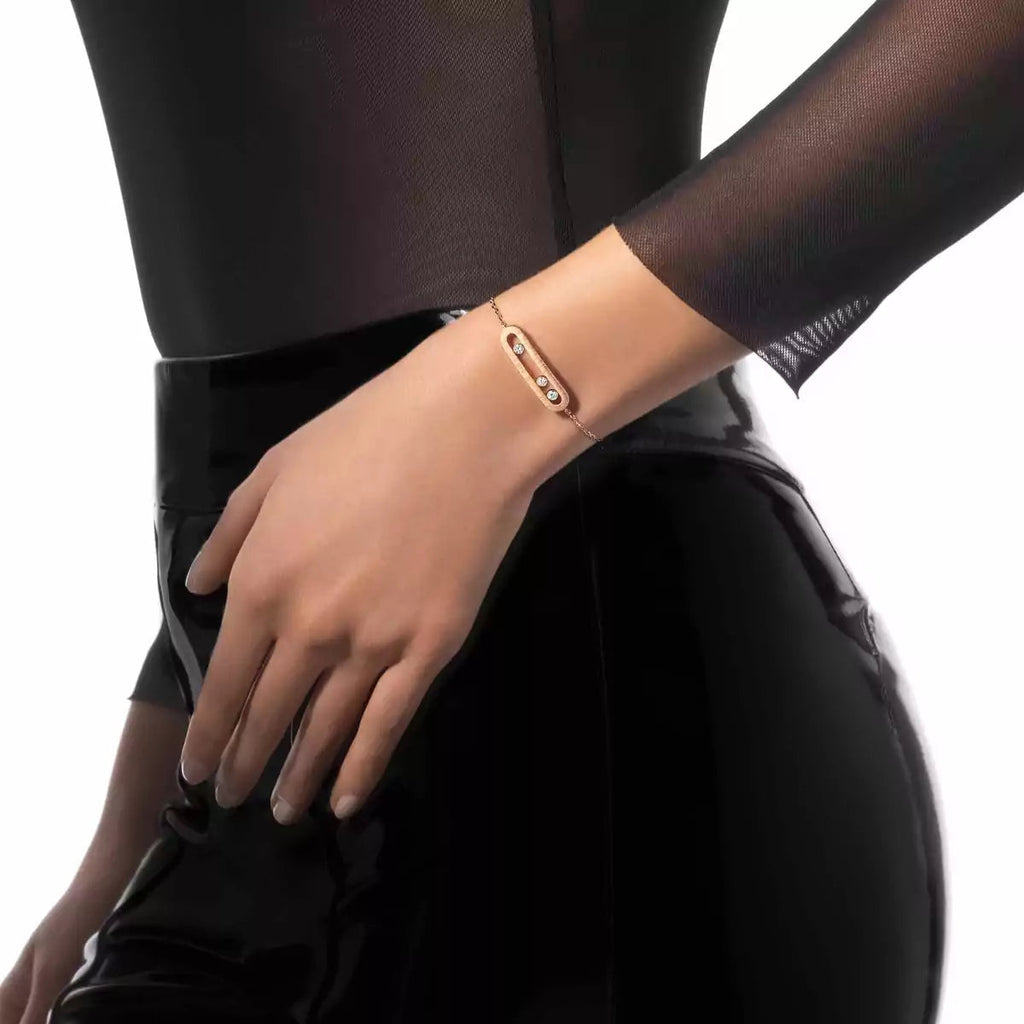 Move Classique Ciselé Armband – Kinetisches Drei-Bewegungen-Design – Texturierte Metallkunst