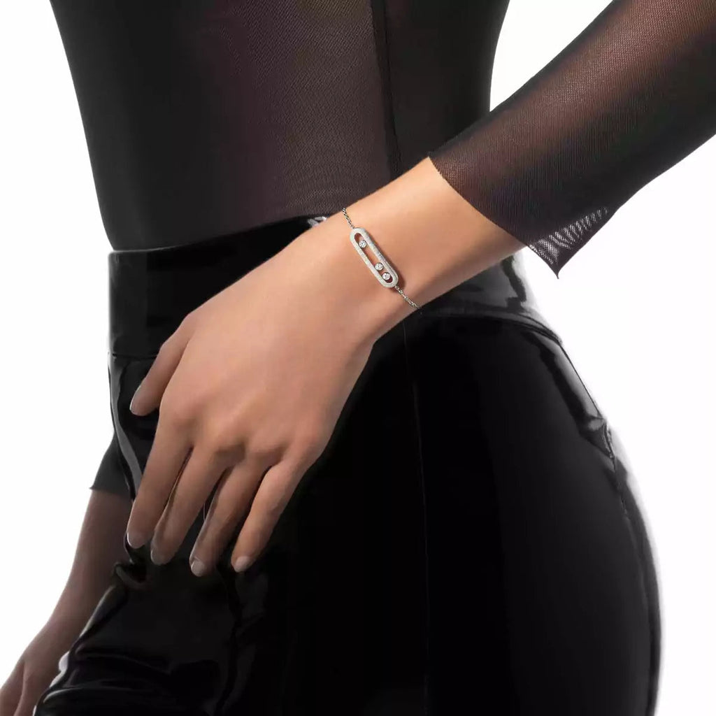 Move Classique Ciselé Armband – Kinetisches Drei-Bewegungen-Design – Texturierte Metallkunst