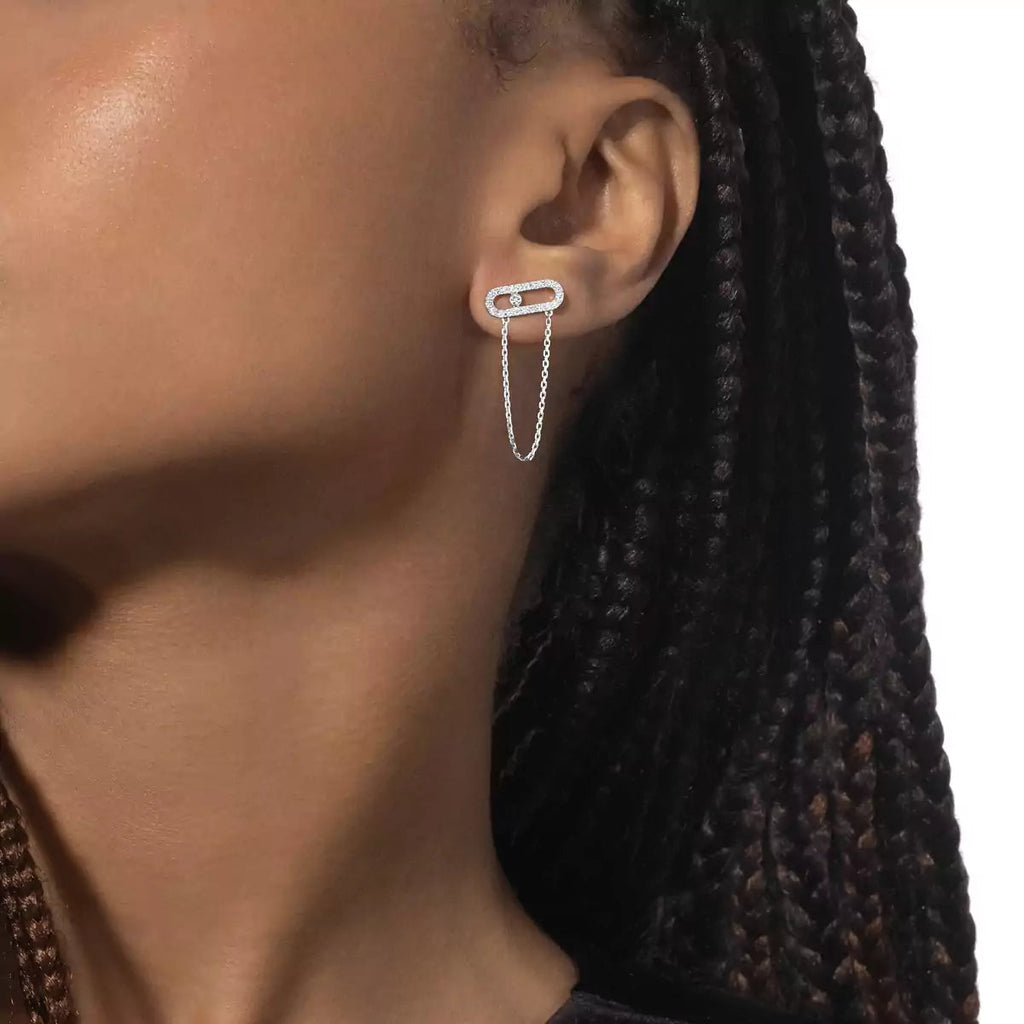 Move Uno All Diamond Stud Earrings