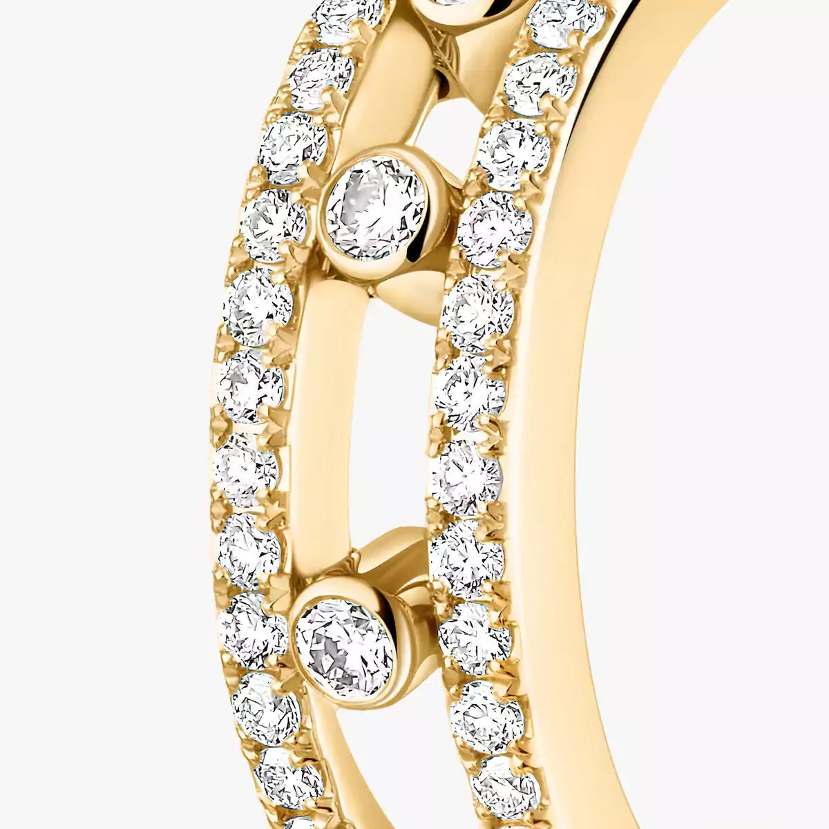 Move Pavé Diamond Hoop Earrings