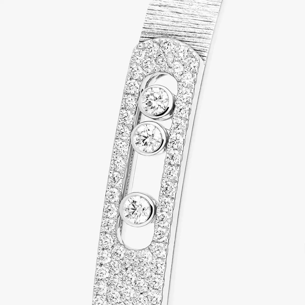 Move Noa Ciselé Half-Pavé Diamond Bangle Bracelet