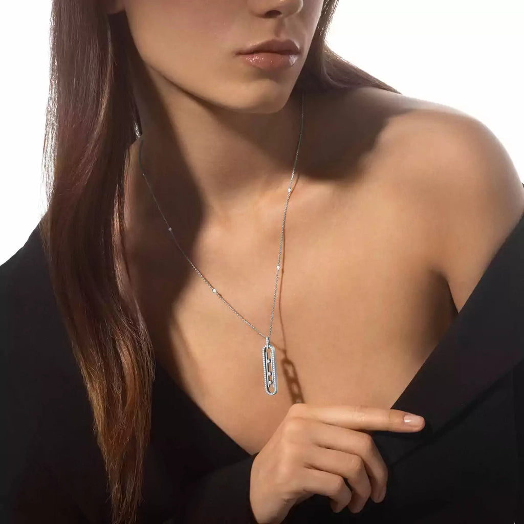 Move 10th Anniversary Pendant Necklace