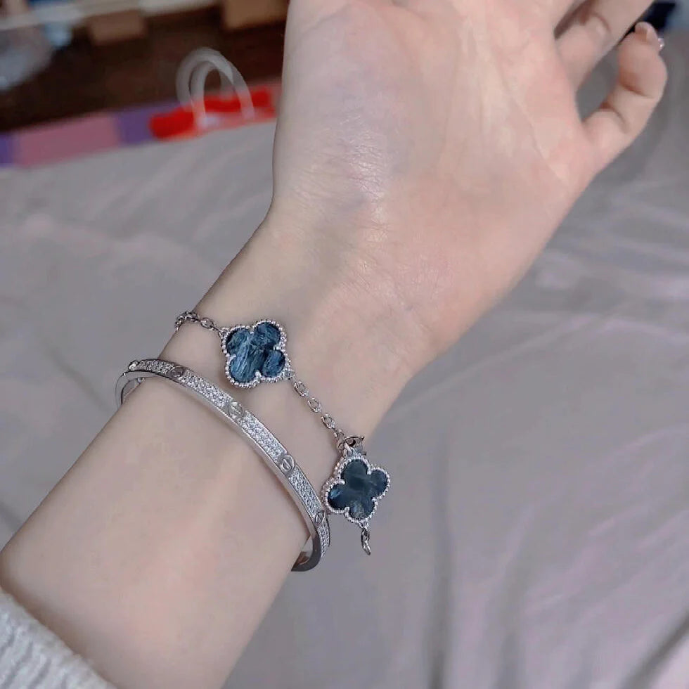 Lucky Clover 5-Motif Bracelet - Pietersite Collection