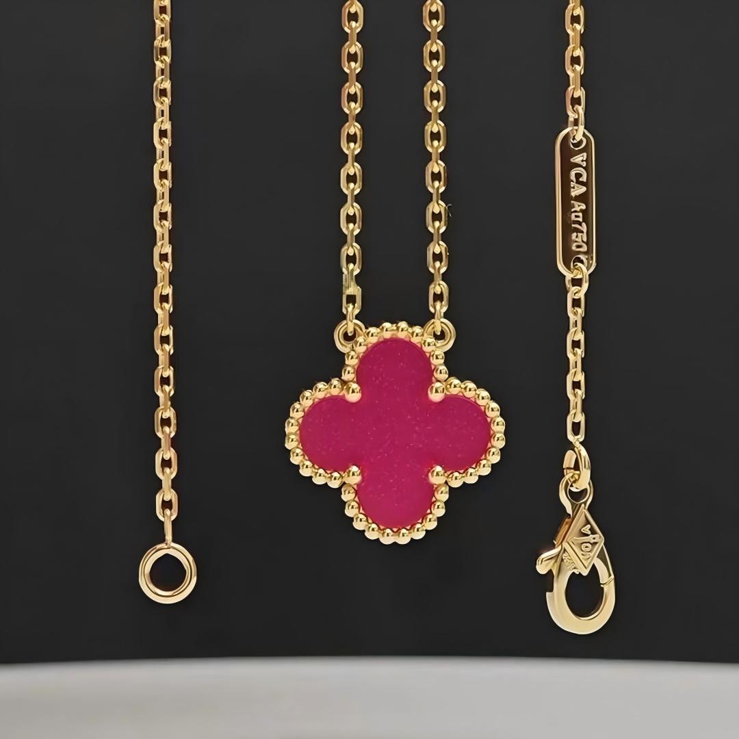 NEW CLOVER 15MM PINK ENAMEL NECKLACE
