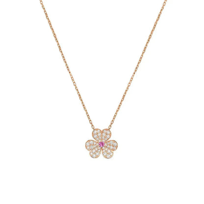 Pavé-Diamant-Schmetterlingsanhänger-Halskette